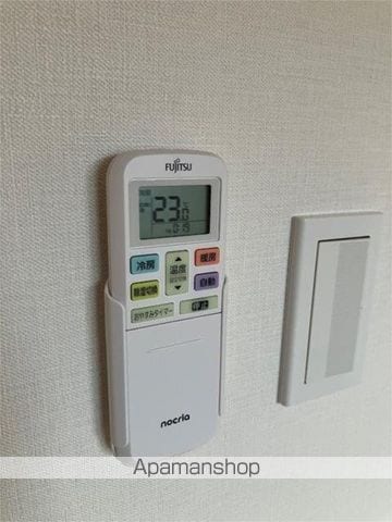 RE RESIDENCEの内装写真