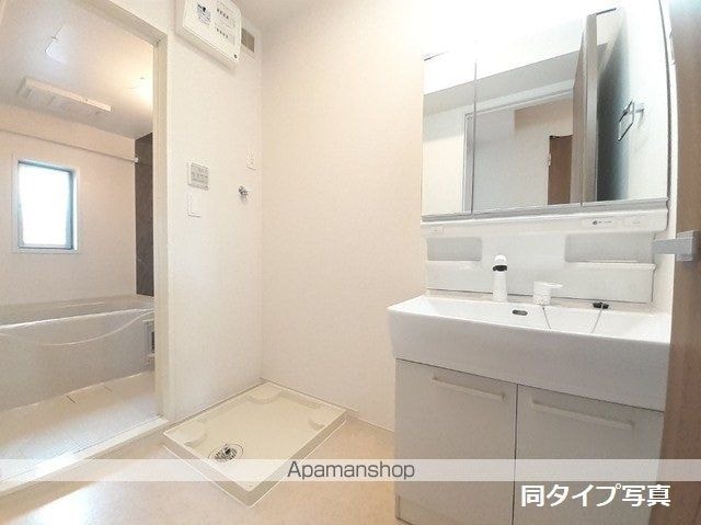 マハロＡ[1LDK/50.52m2]の洗面所
