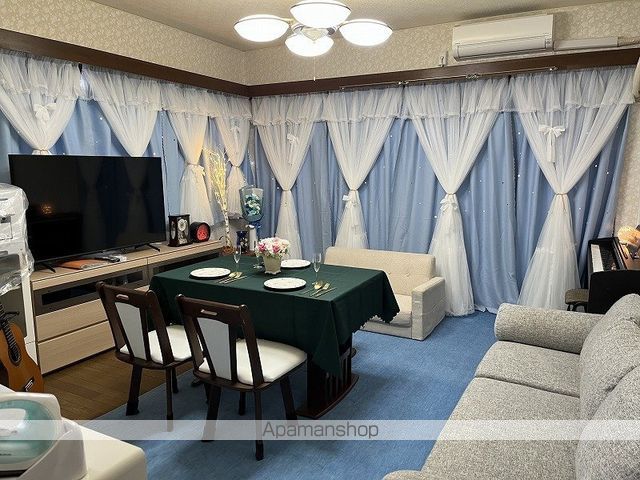 協學館ハウス本館の内装写真