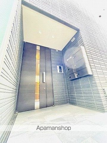 エリタージュ新森の玄関写真