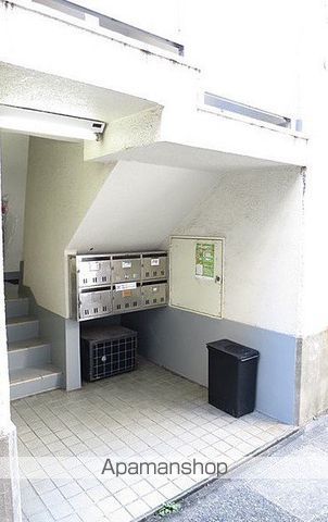 コウワマンションの玄関写真