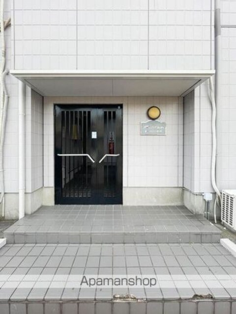 アスカハイム　Ｄ棟[3K/54.35m2]のエントランス