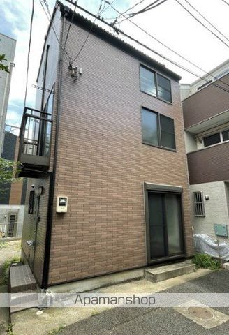 東京地下鉄丸ノ内線 新大塚駅 徒歩7分 3階建 築21年の外観写真