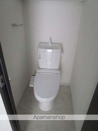 リアレスト東高円寺[1K/25.96m2]のトイレ