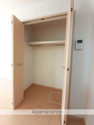 クオーレ　Ｂ[1R/32.9m2]の収納