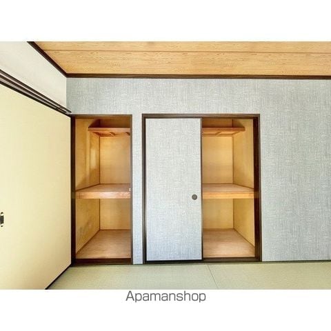 フレグランス南中山Hの内装写真