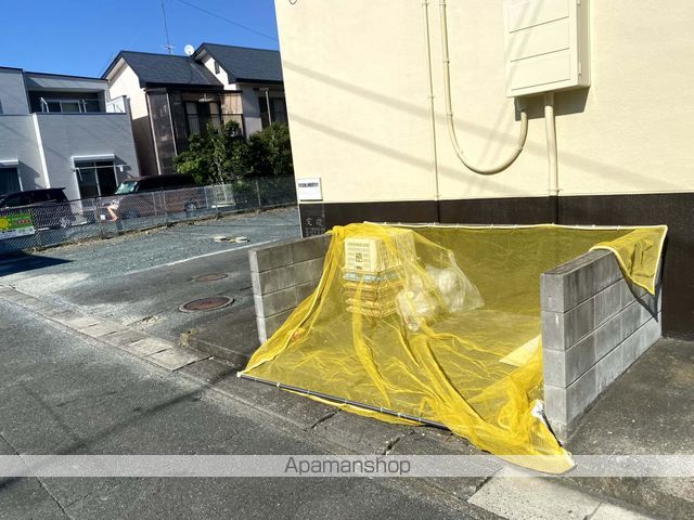 マンションカメリアIの外観写真