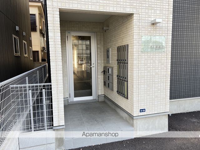 AJ新越谷の玄関写真