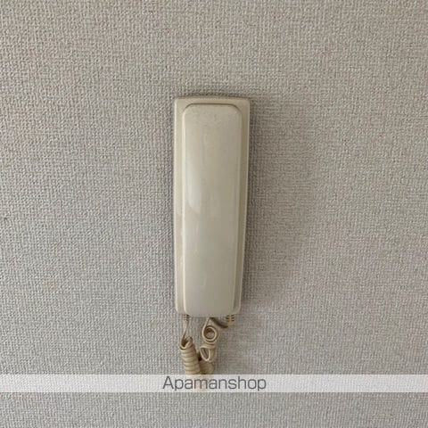 プールブゥの内装写真