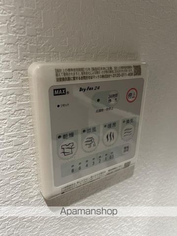 エヌエムキャトフヴァンの内装写真
