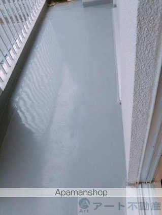 愛媛県松山市石手４丁目[2LDK/47m2]のバルコニー