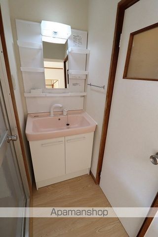 湯川ハイツの内装写真