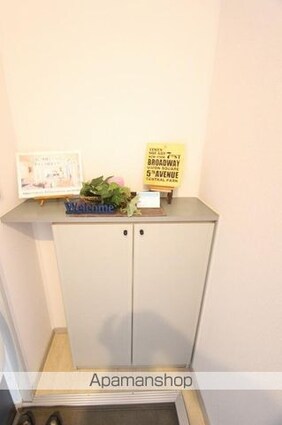 グリーンヒルズ太田　Ａ・Ｂ・Ｃ棟[2LDK/52.84m2]の玄関