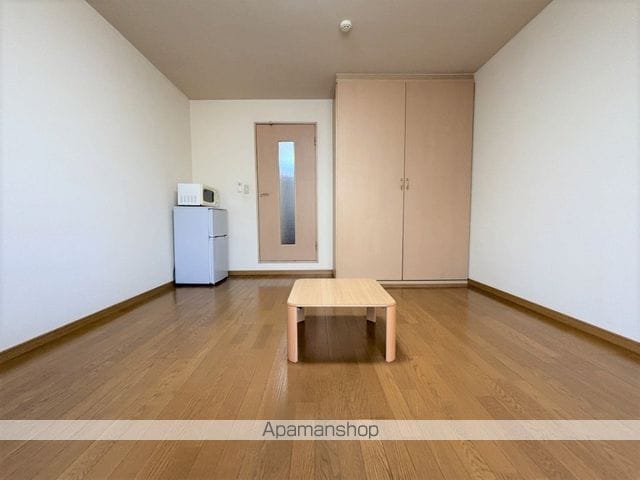 レオパレス柏原の内装写真