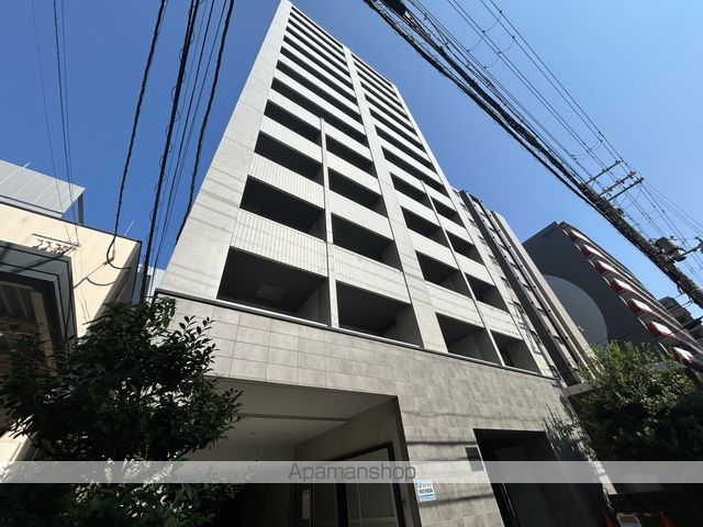 レジディア江坂の外観写真