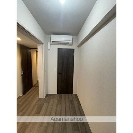 コンフォリア・リヴ博労町一丁目Ｑ[2LDK/42.84m2]の玄関