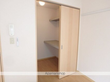 フォーエバー吉澤[1K/28.21m2]の収納