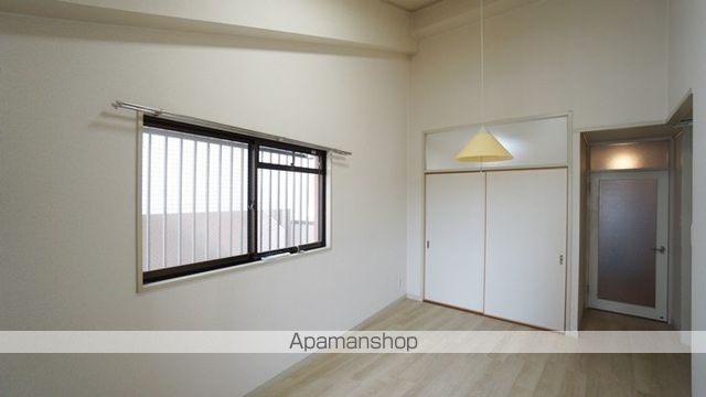 マンションクラデンの内装写真