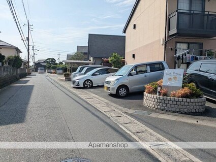 岡山県倉敷市粒浦[2LDK/57.13m2]の駐車場