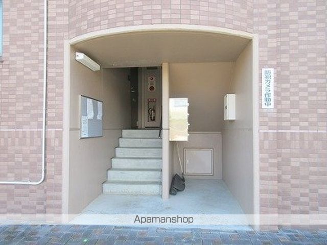 フローラ蜆塚IIの玄関写真