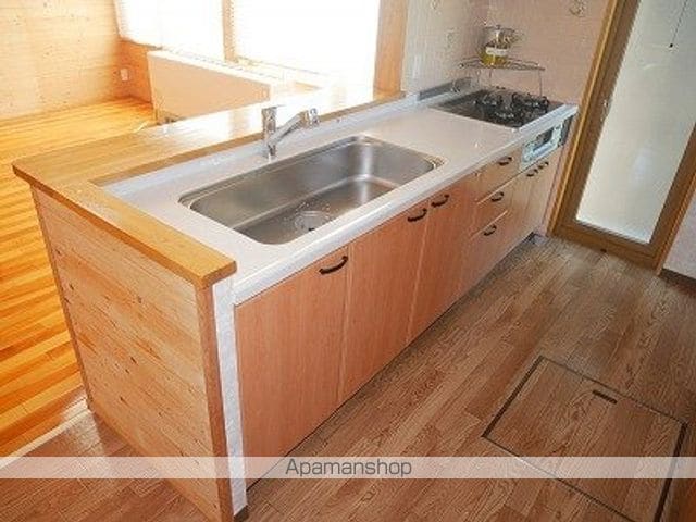 三笠弥生桜木町貸家の内装写真