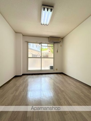 レディースマンション　ハイツ西本[1K/16.5m2]のリビング・居間