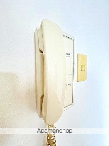 イスタナの内装写真