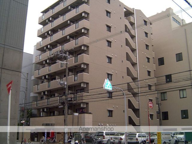第13関根マンションの外観写真
