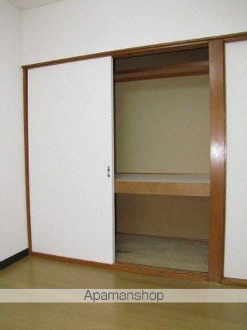 ホワイトヴァーチIの内装写真