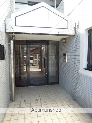 プレステージフジ久米田壱番館の玄関写真