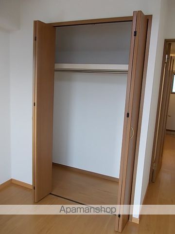 アゲート 白壁の内装写真
