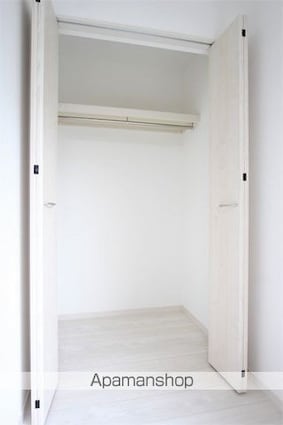 ヴィラ・アンソレイエ北条Ａ棟[1LDK/32.13m2]の収納