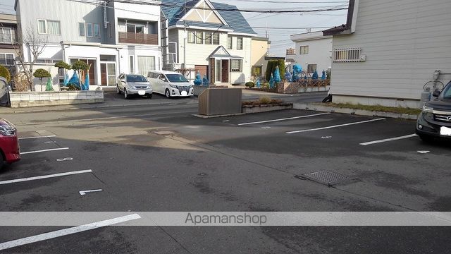 レオパレスポラリスの外観写真