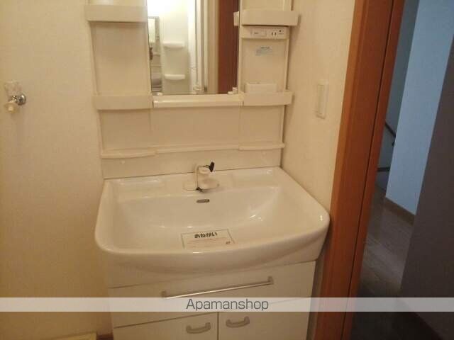和歌山県和歌山市磯の浦[2LDK/57.22m2]の洗面所