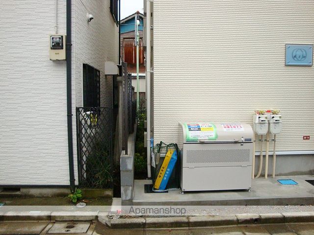 レオネクストまどかの外観写真