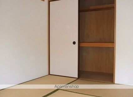 東京都三鷹市井口５丁目[3DK/52.8m2]の内装