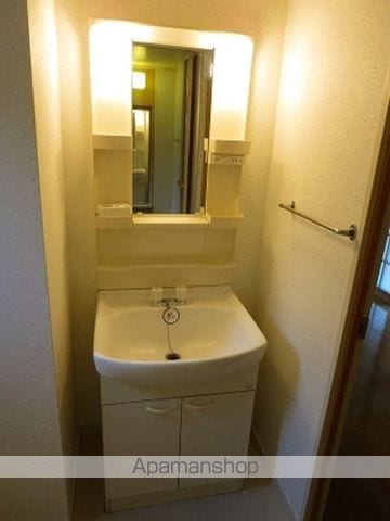 ファミール末吉の内装写真