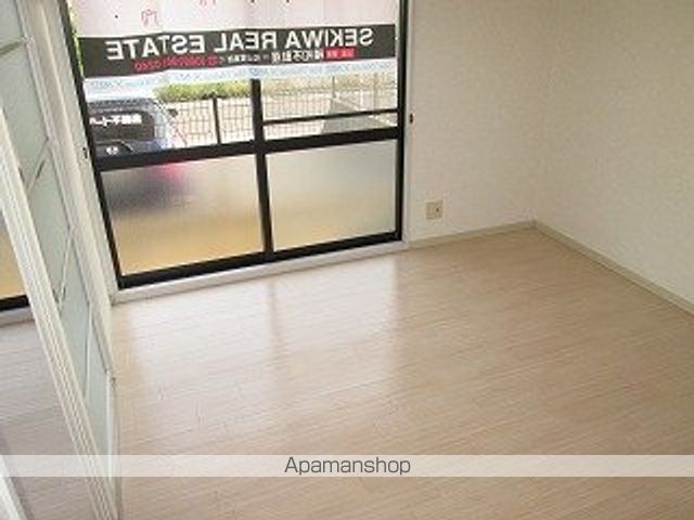 ディアス三町 A棟の内装写真