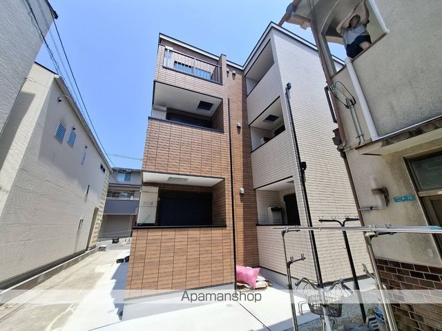 ヴェルメゾン三津屋中の外観写真
