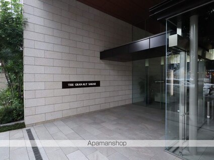 ザ・グランアルト栄[1LDK/37.54m2]のエントランス