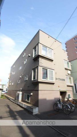 ルーブル北5条の外観写真