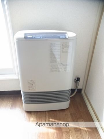 メゾンド南郷12の内装写真