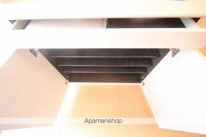 レクサス　Ｅ[1R/32.9m2]の内装1