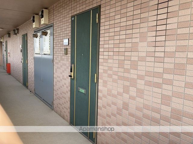 サン・ローズの玄関写真