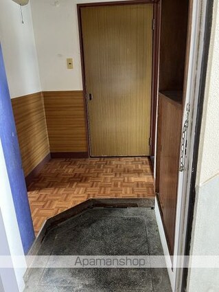 東雲マンション[2K/40.75m2]の玄関