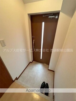 ＳＥＡＳＯＮ　ＣＯＵＲＴ（シーズンコート）[2LDK/61.4m2]の玄関