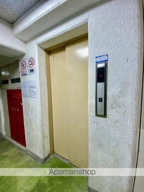 和歌山県和歌山市美園町４丁目[1LDK/44.4m2]のロビー1