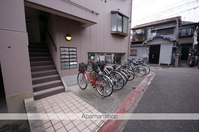 AIROSE豊中の玄関写真