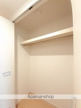 プティメゾン青葉台[1K/28.53m2]の収納