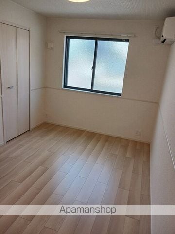 イースト オレヌの内装写真